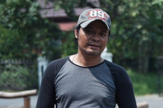 Direktur Eksekutif Walhi Kalimantan Barat dan Koordinator Simpul Jaringan Pantau Gambut Kalimantan Barat