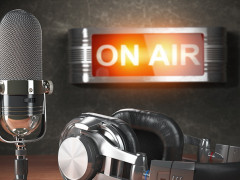 Clorinda Wibowo dan Khalisah Khalid dalam obrolan KBR